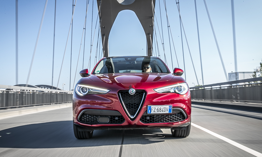 Alfa Romeo Stelvio - 2